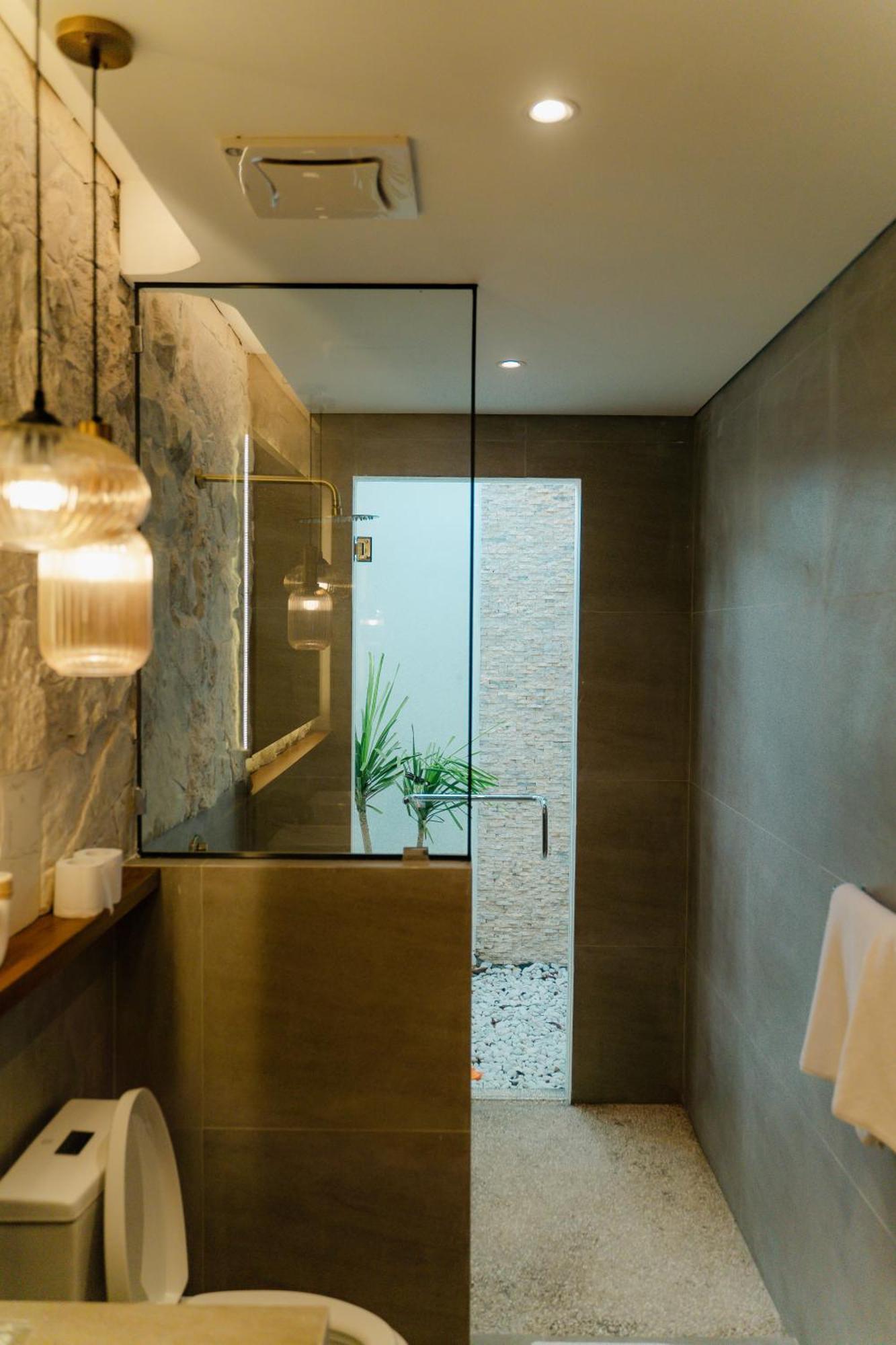 Lux Casa 4br Pick Up From Airport Security Playstation And Netflix * Seminyak (Bali)